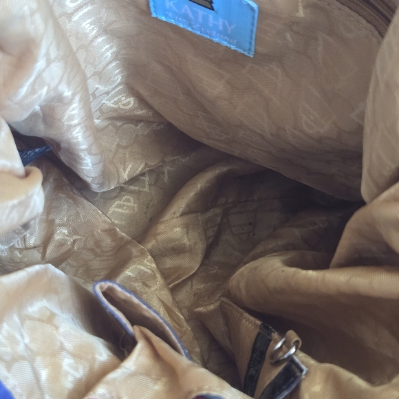 Vintage Kathy Van Zeeland Red and Blue Shoulder Bags - Picture 7 of 12